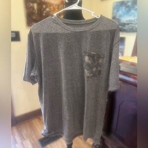 Columbia pocket tee size large in GUC